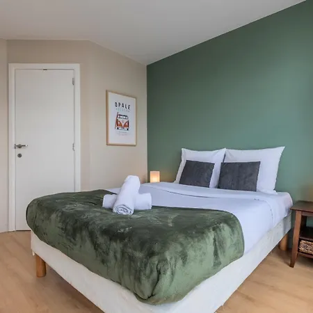 Apartment One Bedroom At The Foot Of The Stations *