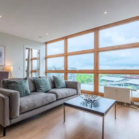 Apartment One Bedroom At The Foot Of The Stations *